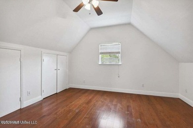 Great 4 bedroom 1800 sq. ft. waterfront house close to the - photo 14