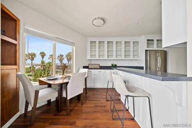 Experience an extraordinary waterfront lifestyle in this - photo 5