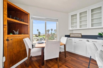 Experience an extraordinary waterfront lifestyle in this - photo 10