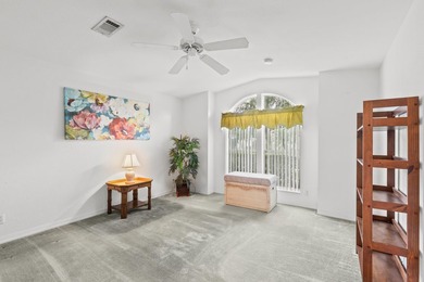 WOW! HUGE PRICE DROP!!! This charming split floor plan 2 car - photo 24