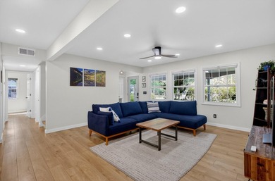 Tucked into the Queensborough neighborhood on James Island, this - photo 6