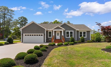 Lake Home For Sale in Georgetown, South Carolina