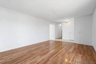 Welcome to this beautiful home featuring 2 bedrooms, 2 bathrooms - photo 6