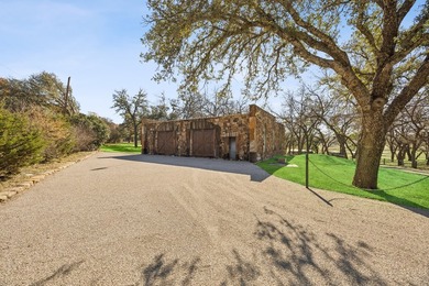 Discover an extraordinary jewel just minutes from Fort Worth - photo 38