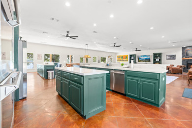 Private Waterfront Family Compound on Peninsula - 7+ Acres - photo 16