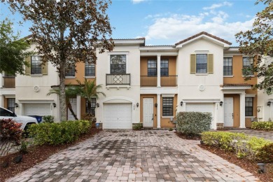 (private lake, pond, creek) Townhome/Townhouse For Sale in Saint Cloud Florida