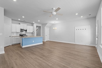 Welcome to Belle Harbor Townhomes! This beautifully maintained - photo 6