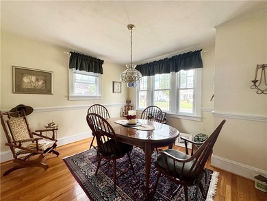 Welcome to this spacious and well-maintained home offering 1,814 - photo 12