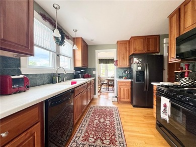 Welcome to this spacious and well-maintained home offering 1,814 - photo 15