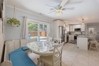 Turn-key, fully renovated beach home in the highly sought-after - photo 16