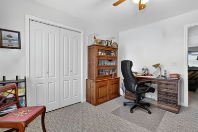2/215 Well maintained Rancher overlooking the 8th Fairway - photo 21