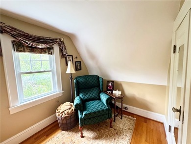 Welcome to this spacious and well-maintained home offering 1,814 - photo 26