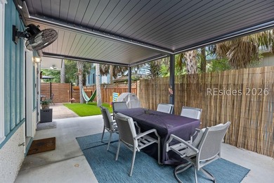 Turn-key, fully renovated beach home in the highly sought-after - photo 28