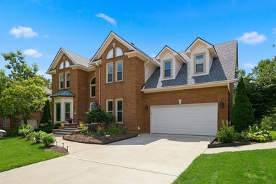 Don't miss this elegant and updated 2 story on a basement in - photo 3