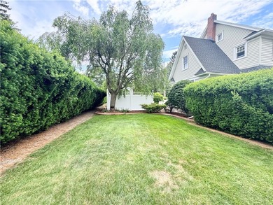 Welcome to this spacious and well-maintained home offering 1,814 - photo 46