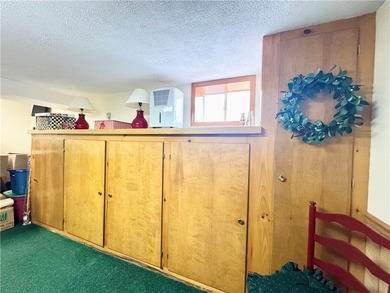 Welcome to this spacious and well-maintained home offering 1,814 - photo 48