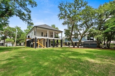 Beautiful Home with Waccamaw River Views Welcome to 5022 Pitch - photo 7