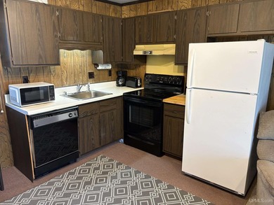 Fully furnished Haven North upper condo unit B-8. This move-in - photo 2