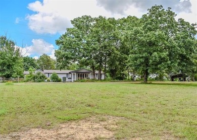 A rare opportunity to own waterfront property on beautiful Lake - photo 13