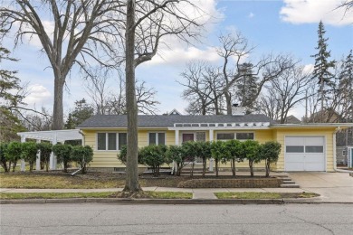 Lake Home For Sale in Minneapolis, Minnesota