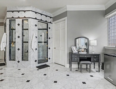 Experience luxury lake living at its finest in the prestigious - photo 24