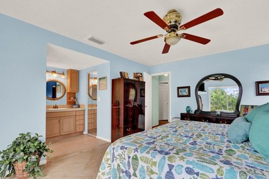 Excellent opportunity to own this 2 bed, 2 bath home close to - photo 26