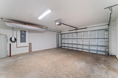 Newer construction without the wait! This 2022 build is move in - photo 44
