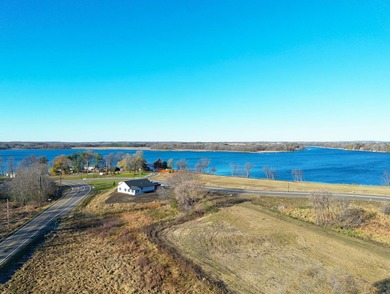 There's no life more wonderful than The Preserve at Lake John - photo 4