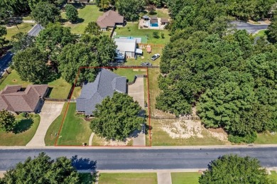 Lake Home For Sale in Chandler, Texas