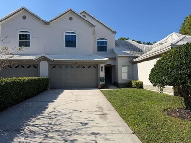(private lake, pond, creek) Townhome/Townhouse For Sale in Clearwater Florida