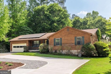 Lake Home For Sale in Stockbridge, Georgia