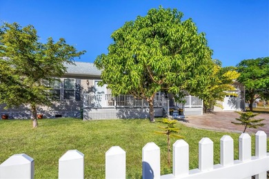 Under contract-accepting backup offers. Welcome to your bright - photo 14