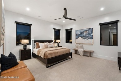 Experience this Beautiful Architecturally Refined Mountain - photo 23