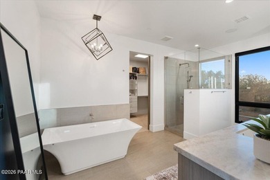 Experience this Beautiful Architecturally Refined Mountain - photo 25