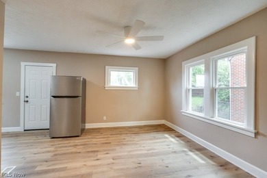Move-in ready with extensive updates! New windows, flooring - photo 7