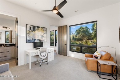 Experience this Beautiful Architecturally Refined Mountain - photo 35