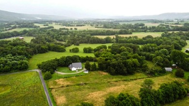 (private lake, pond, creek) Home Sale Pending in Pikeville Tennessee