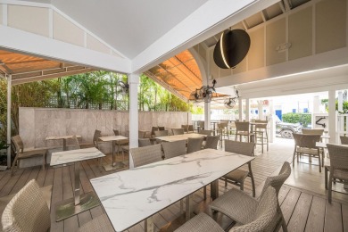 Completely remodeled from top to bottom, this turnkey restaurant - photo 4