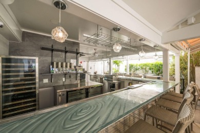 Completely remodeled from top to bottom, this turnkey restaurant - photo 8