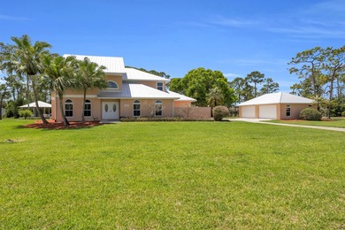 Beautiful CBS pool home on 4.4 acres in the highly sought-after - photo 1