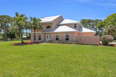 Beautiful CBS pool home on 4.4 acres in the highly sought-after - photo 2