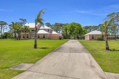 Beautiful CBS pool home on 4.4 acres in the highly sought-after - photo 3