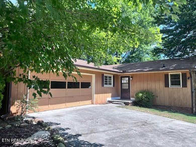 Tellico Lake Home Sale Pending in Loudon Tennessee