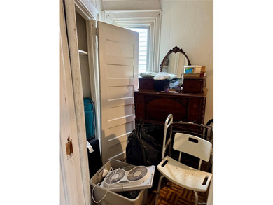 Your perfect opportunity to own a spacious, fully detached, 2 - photo 12