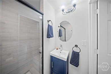 Back on Market at no fault to the seller! RENOVATED & UNIQUE! - photo 17