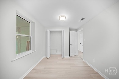 Back on Market at no fault to the seller! RENOVATED & UNIQUE! - photo 19