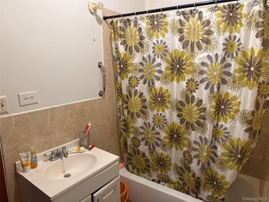 Your perfect opportunity to own a spacious, fully detached, 2 - photo 26