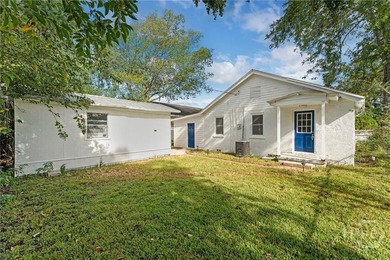 Back on Market at no fault to the seller! RENOVATED & UNIQUE! - photo 29