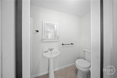 Back on Market at no fault to the seller! RENOVATED & UNIQUE! - photo 35