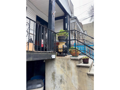 Your perfect opportunity to own a spacious, fully detached, 2 - photo 39